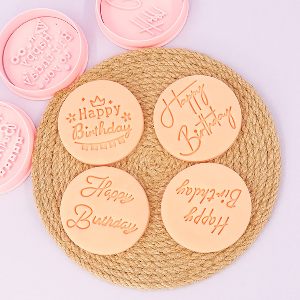 Emporte-pièces Joyeux Annivers - Kitchen Appliances Baking avis et prix